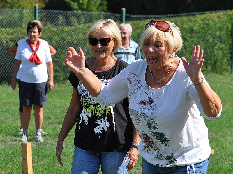 Na hřišti v Ohníči se konal Den netradičních sportů. Záštitu převzalo Regionální centrum Sportu pro všechny Teplice.