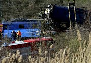V Chotějovicích na Teplicku se srazily dva vlaky.