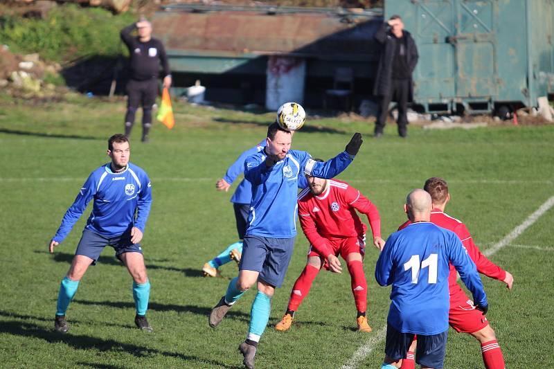 I. B třída: Novosedlice (v červeném) - Údlice 0:6