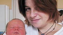 Janě Kudělkové z Dubí se v teplické porodnici 30. října ve 4.05 hod. narodil syn Adam Kiša. Měřil 50 cm a vážil 3,35 kg.