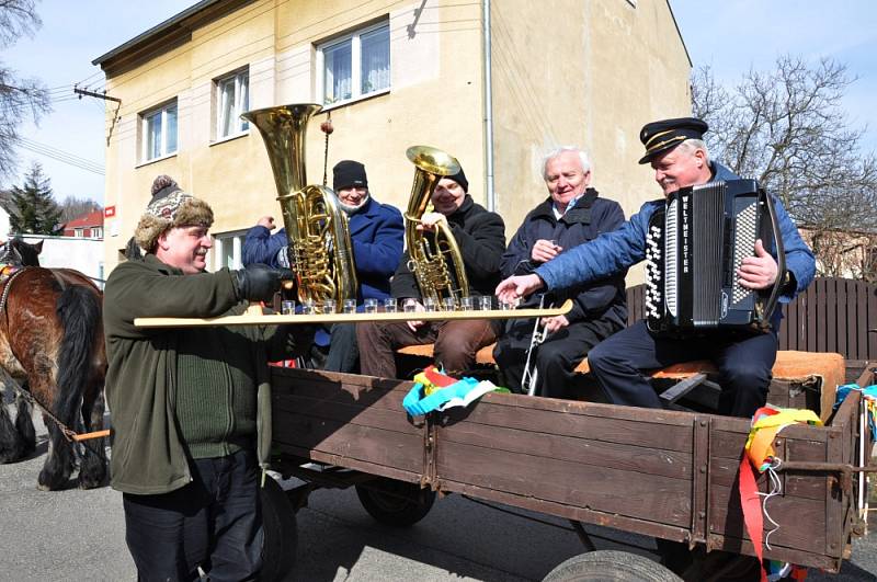 Při vítání jara v Hrobu chtěl Kuba sežrat Moranu 