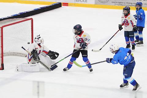 Hokejový turnaj pro 4. třídy v Teplicích