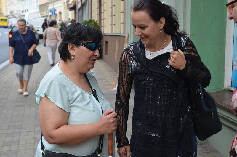 Den otevřených dveří Sociální agentury v Teplicích a představení hlasového majáčku pro nevidomé.