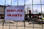 Demolice tržiště na Tržním náměstí v Teplicích, úterý 28. března 2023.