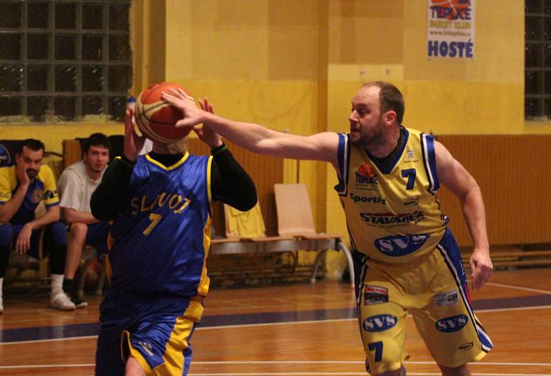 Basketbalisté Teplic hráli doma se Slavojem Litoměřice C