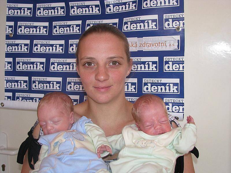 Elišce Schakové z Věšťan se v ústecké porodnici 26. července v 8.15 hod. narodili synové Tomáš a Karel