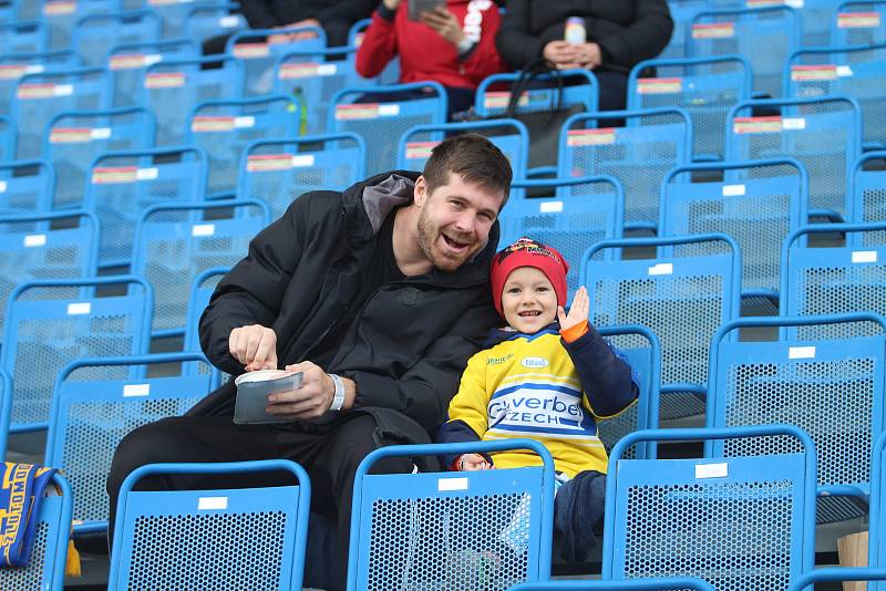 Diváci na fotbale Teplice - Pardubice