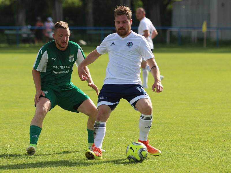 Modlany - Dobroměřice (v bílém) 3:1