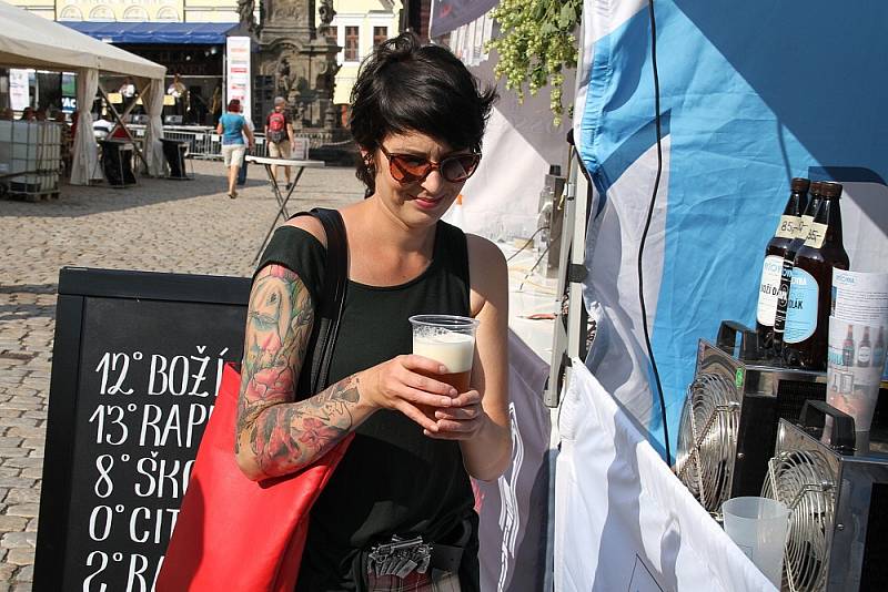 Festival Pivní rynek na Zámeckém náměstí v Teplicích