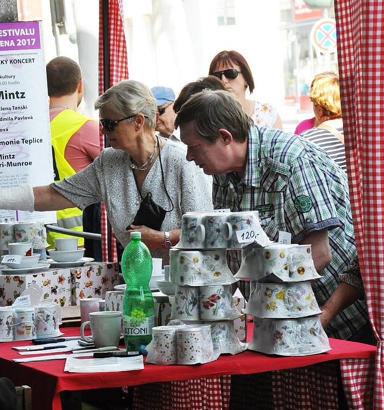 Teplice Zahájení lázeňské sezóny 2017 Porcelánnové trhy