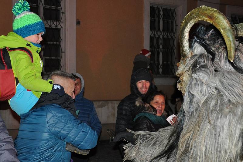 Krampus show v Duchcově