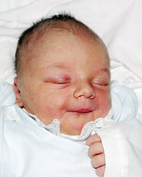 Mamince Petře Durchánkové z Krupky se 7. listopadu ve 12.45 hodin v ústecké porodnici narodil syn Jakub Durchánek. Měřil 50 cm a vážil 3,17 kg.