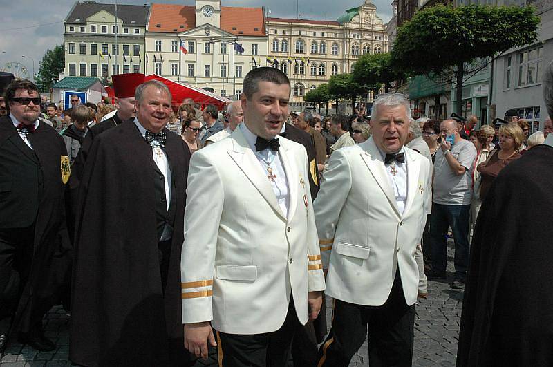 Oficiální start Lázeňské sezony s číslem 857 obstaralo tradičně svěcení pramenů a průvod. 