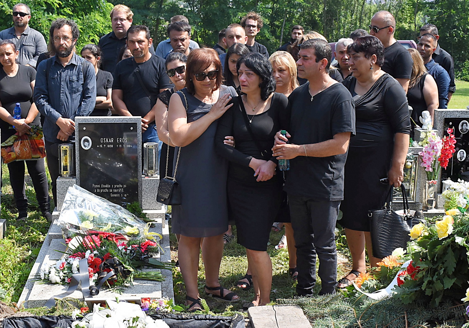 Pohřbem případ muže, který v Teplicích zemřel po zákroku policie, nekončí -  Mostecký deník