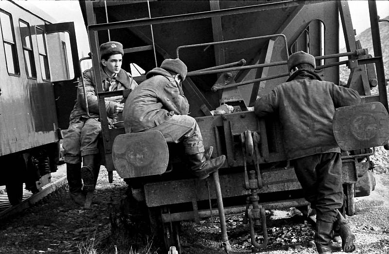 Na nádraží v Krupce se vojáci Rudé armády naposledy najedli, naložili techniku odjeli.