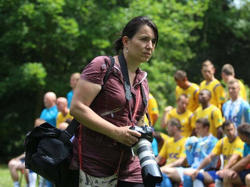 Focení FK Teplice v Zámecké zahradě