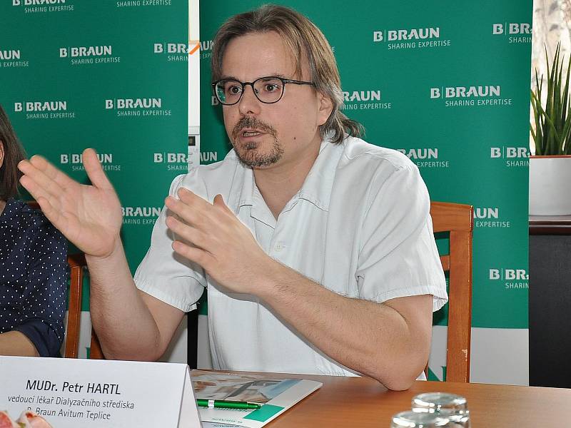 Primář Dialyzačního střediska B. Braun Avium v Teplicích Petr Hartl.