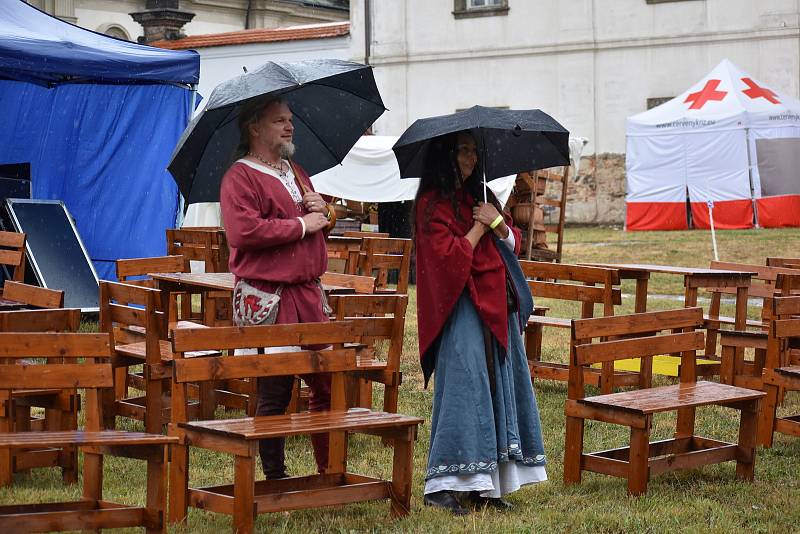 Osek Osecké slavnosti 500 let Osecké pouti