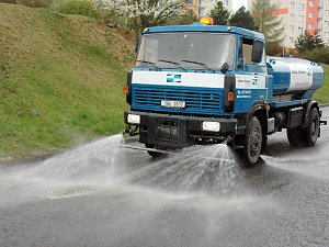 Mytí ulic v Teplicích, ilustrační foto.