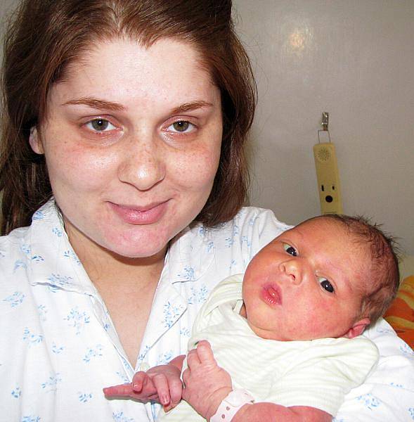 Mamince Kateřině Muchové z Teplic se 19. března v O.45  hod. v teplické porodnici narodila dcera Samanta Muchová. Měřila  48 cm a vážila 2,90 kg.