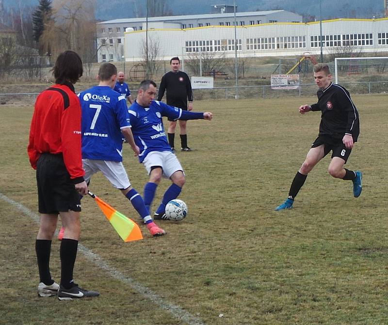 Slovan Sobědruhy - Hvězda Trnovany 2:0