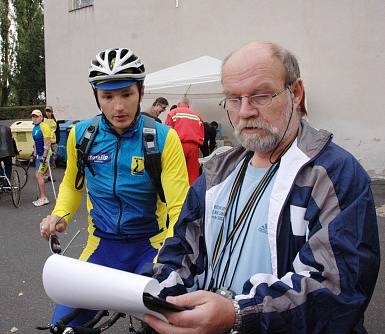Spastic Handicap připravila cyklistické závody na silničním okruhu v okolí Jeníkova.