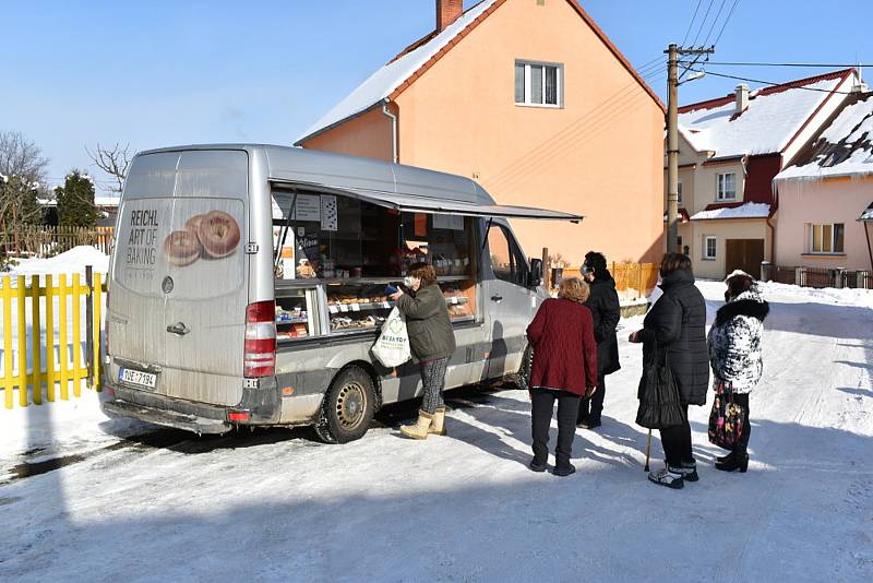 Bžany a přilehlé vsi v zimě.