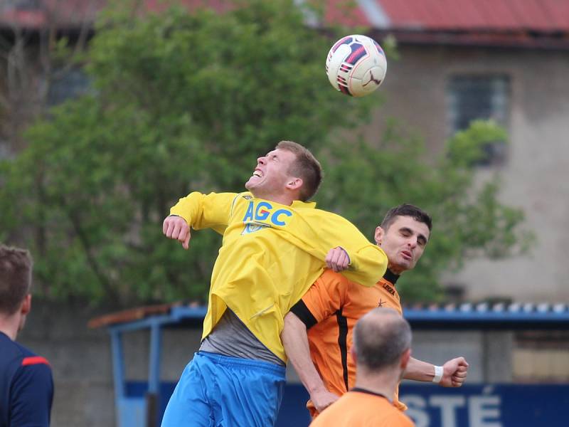 Oldřichov (žluté dresy) - Česká Kamenice 3:1