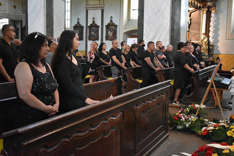 Poslední rozloučení a pohřeb Stanislava Tomáše v Teplicích