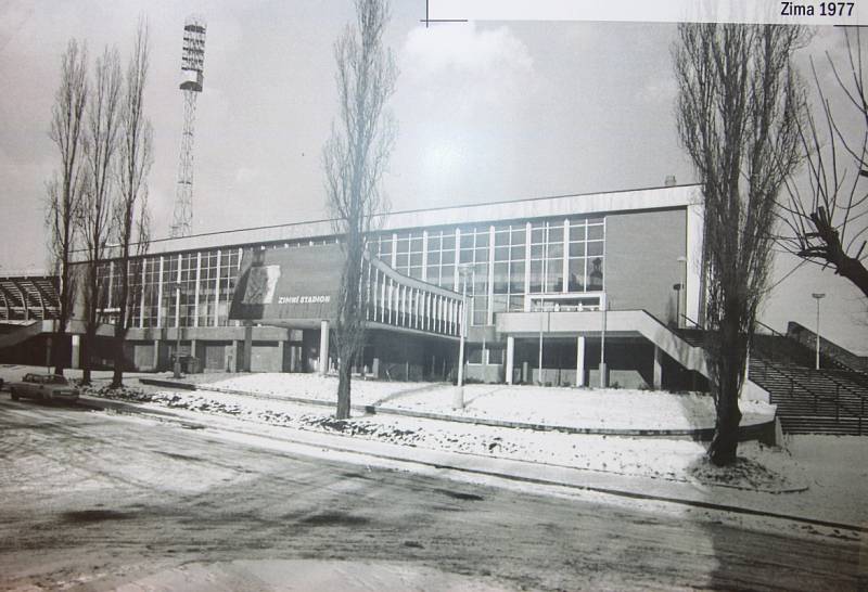 Výstava ve Fontáně o teplickém hokeji a zimním stadionu