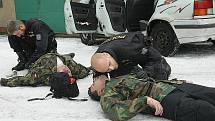 V teplickém školícím středisku pro praktickou přípravu policisty využívají úzké exkluzivní spolupráce s armádou