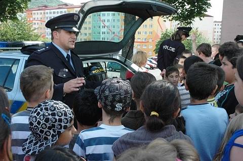 Den s policií na Základní škole Prosetice