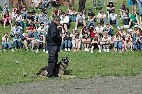 Den s policií na Základní škole Prosetice