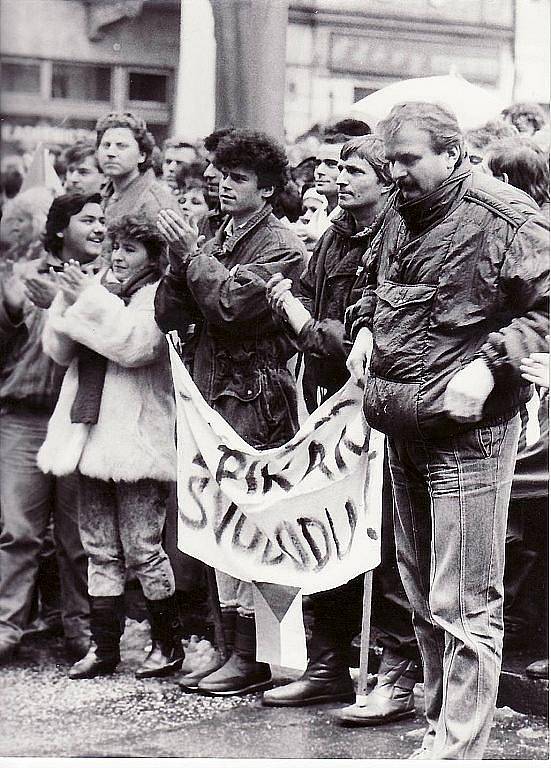 Generální stávka v Teplicích listopad 1989