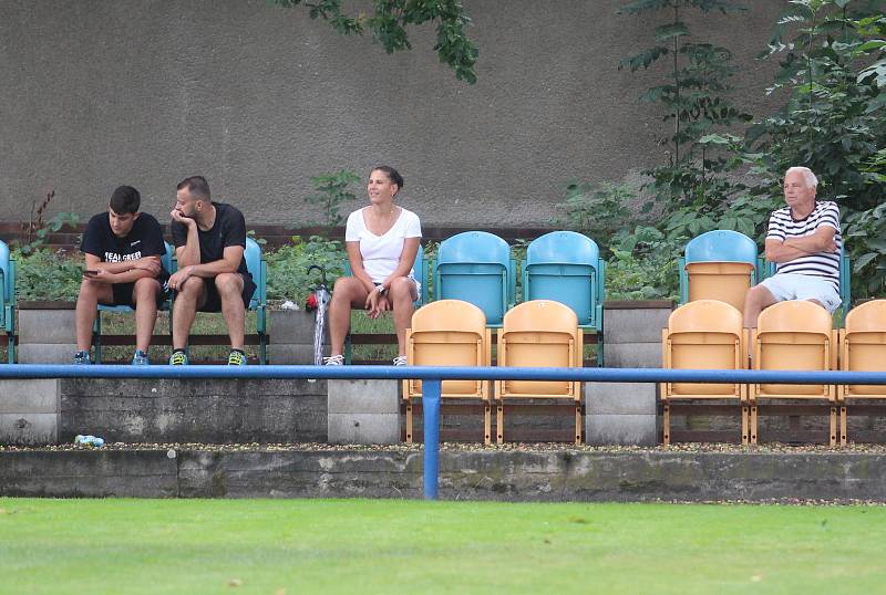 V souboji béček Proboštova a Horního Jiřetína vyhráli hosté z Mostecka 9:1.