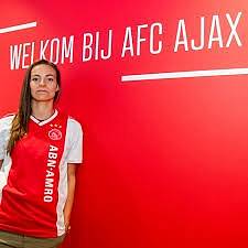 Lucie Voňková v dresu Ajaxu.