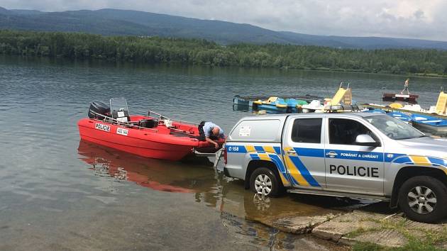 Říční policie hlídá provoz na hladině oblíbené Barbory