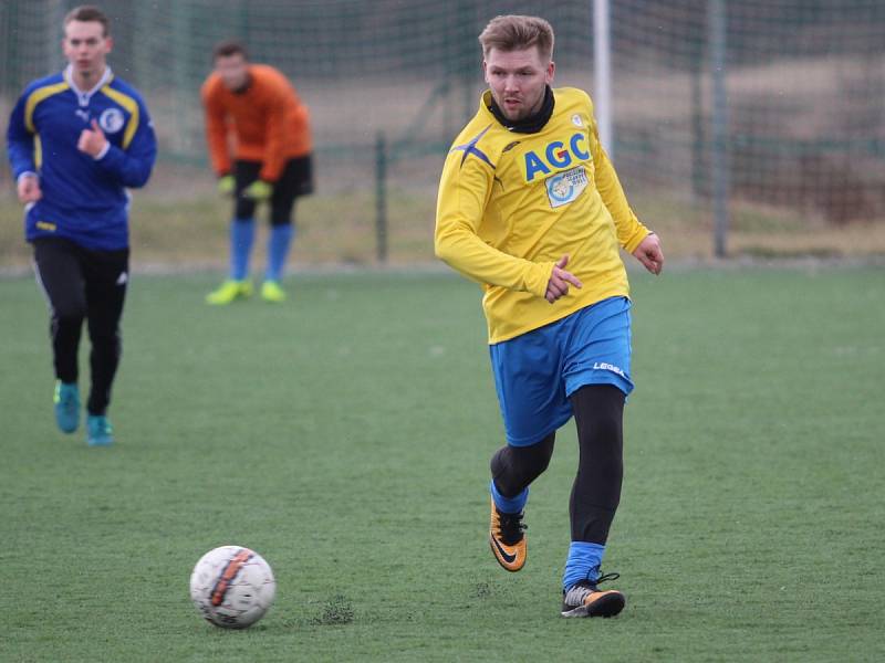 Srbice (v modrém) porazily Oldřichov 2:1