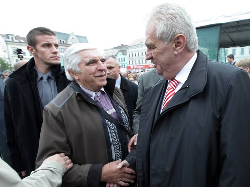 Prezident Miloš Zeman (vpravo). Ilustrační foto