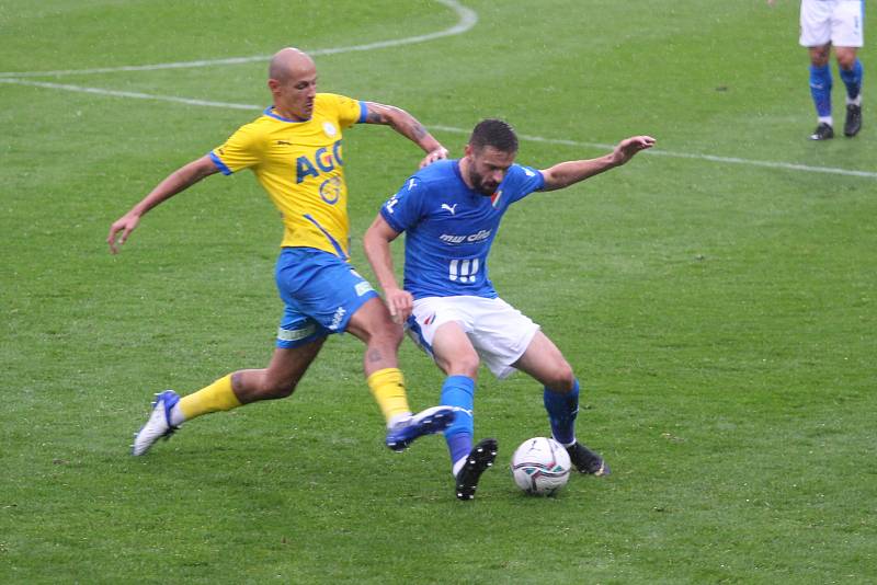 Tepličtí po třech kolech bez bodu slaví výhru. Doma porazili Ostravu 2:1.