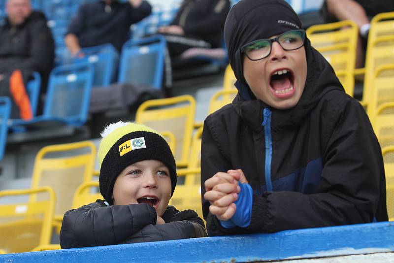 Diváci na fotbale Teplice - Pardubice