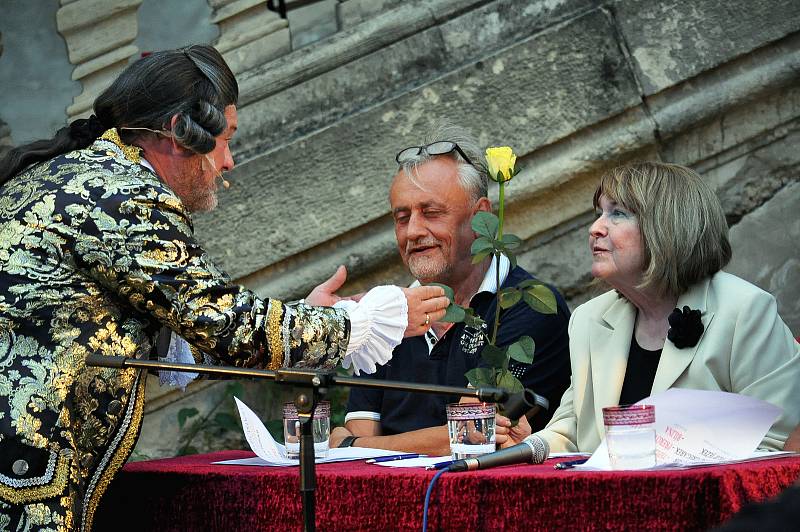 Zámek Duchcov, Růže od Casanovy, 2017.