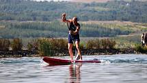 Na jezeře Milada se uskutečnil první ročník závodu na paddleboardech Milada SUP Race.