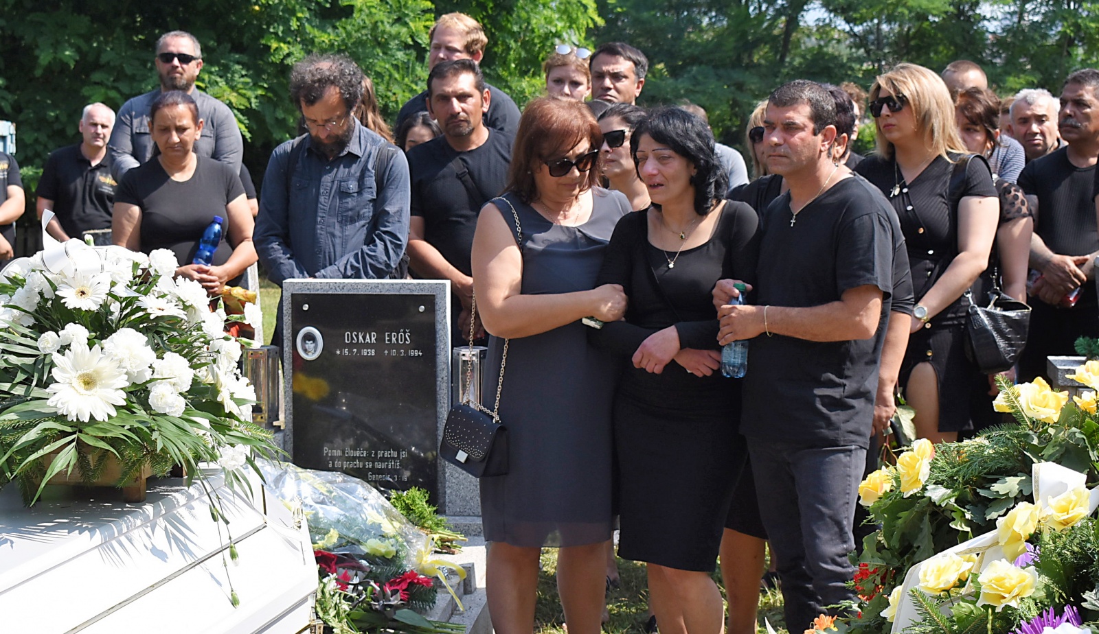 Pohřbem případ muže, který v Teplicích zemřel po zákroku policie, nekončí -  Mostecký deník