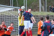 I. B třída: Unčín - Svádov (v oranžovém) 0:2