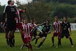 Okresní derby v krajském přeboru mělo výbornou úroveň. Z výhry 2:1 nad Sokolem Srbice se radovali domácí fotbalisté Baníku Modlany.