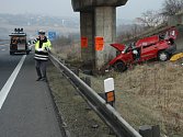 Dopravní nehoda na dálnici u Bystřan. Ilustrační foto.