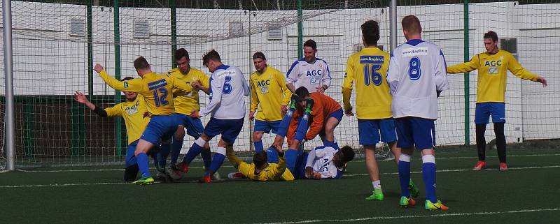 V posledním utkání zimního turnaje Marius Pedersen Cup vyhráli fotbalisté Oldřichova se štěstím nad Proboštovem 2:1 (2:0) a stali se tak vítězi celého turnaje. Utkání se hrálo na umělé trávě v Teplicích v areálu Anger.