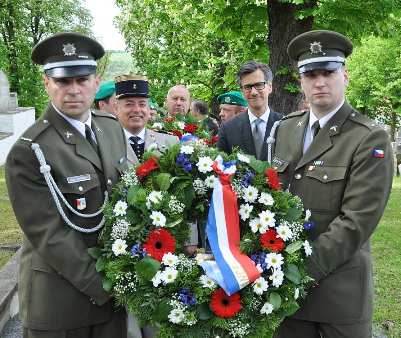 V Bystřanech uctili památku padlých francouzských vojáků 