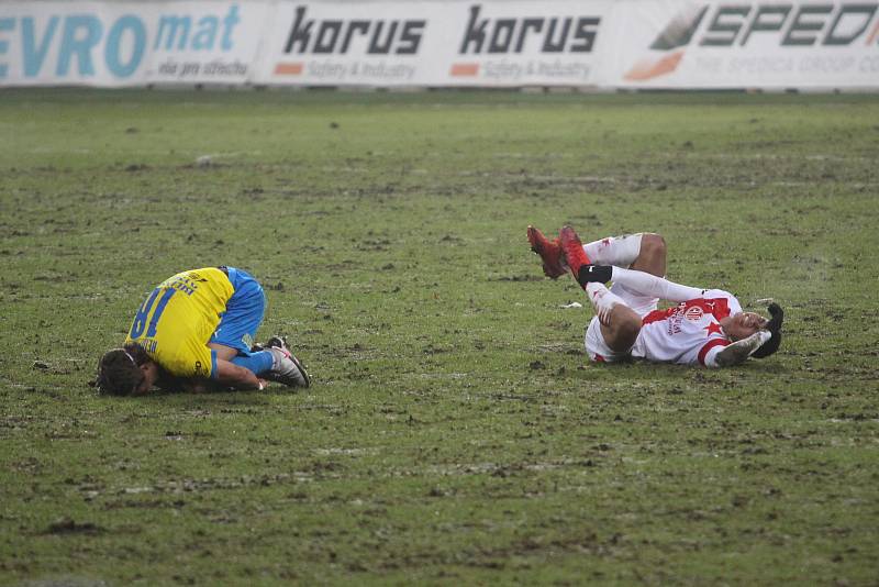 Tepličtí fotbalisté remizovali se Slavií doma 1:1.